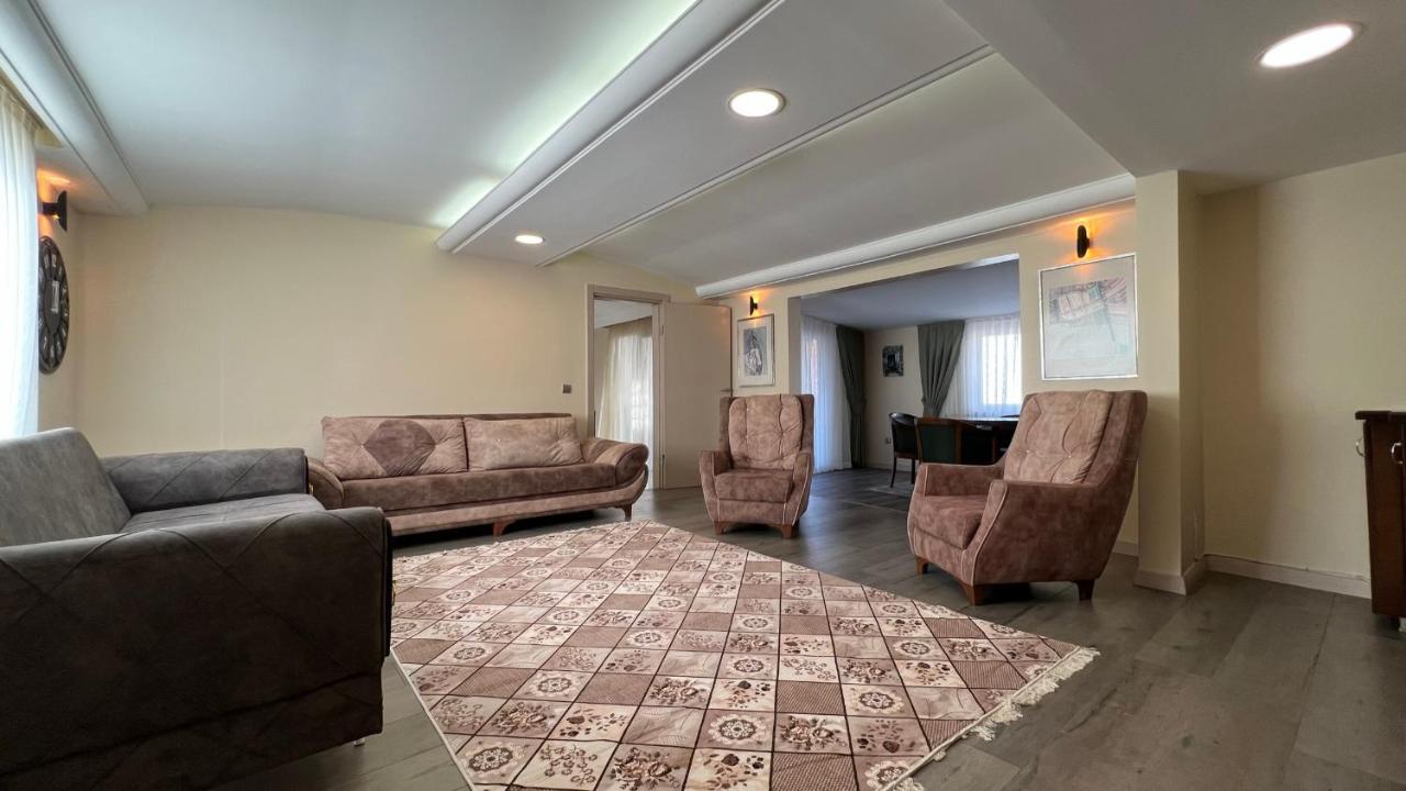 200 M2 Muhtesem Cati Kati, Roof Leilighet Istanbul Eksteriør bilde